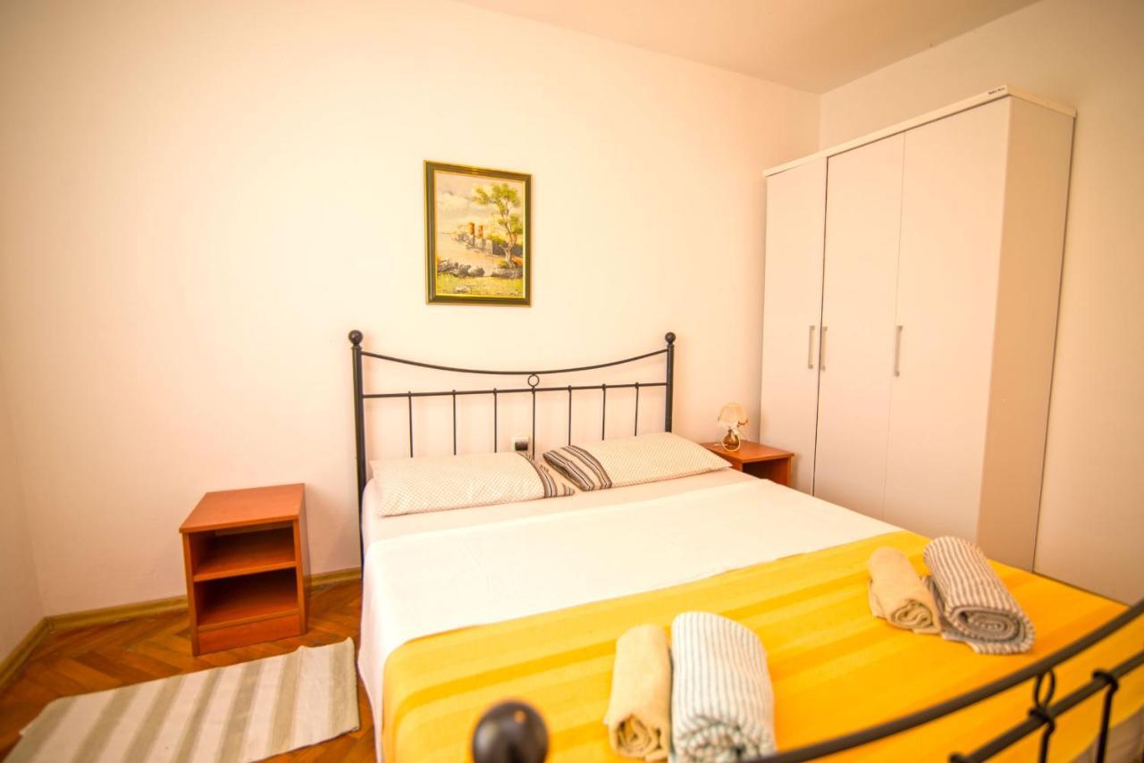 Nena Appartement Mali Lošinj Buitenkant foto